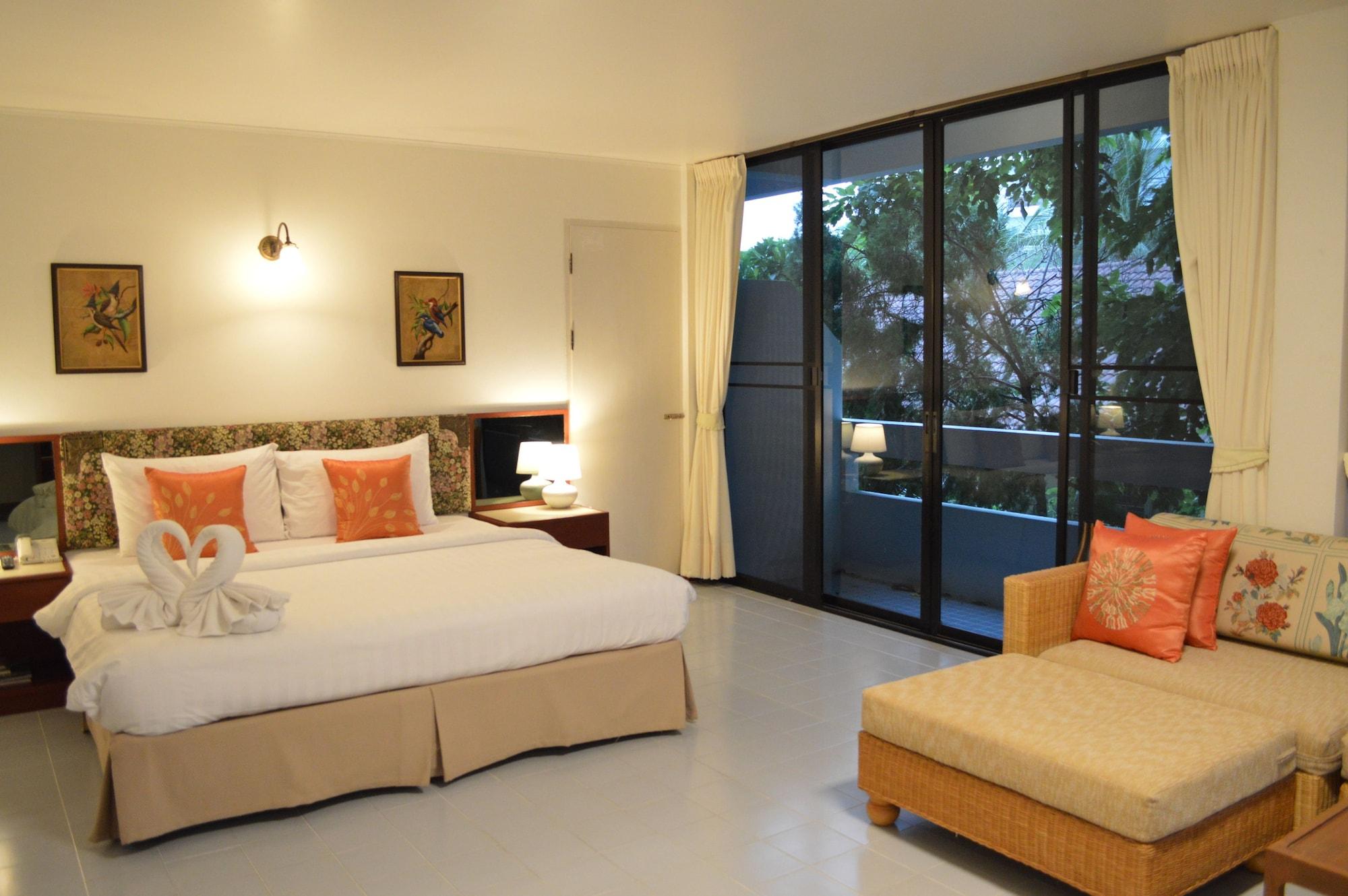Nern Chalet Beachfront Hotel HHQ Extérieur photo