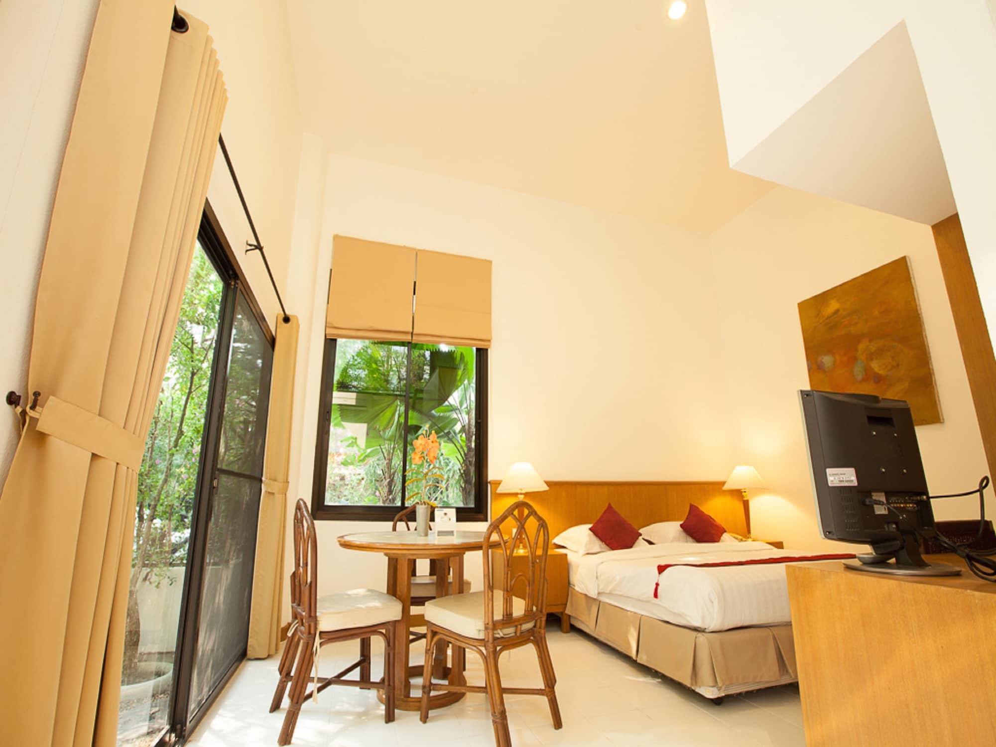 Nern Chalet Beachfront Hotel HHQ Extérieur photo