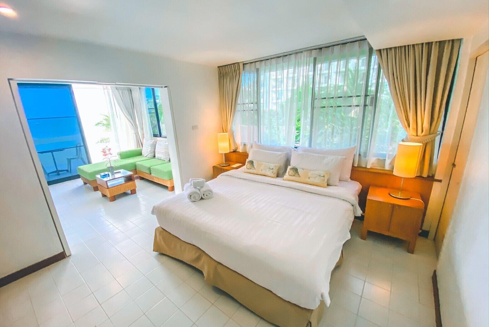 Nern Chalet Beachfront Hotel HHQ Extérieur photo