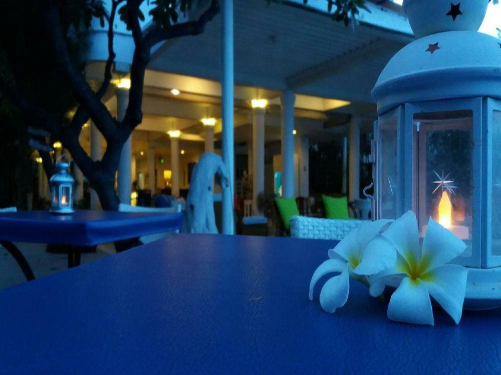 Nern Chalet Beachfront Hotel HHQ Extérieur photo